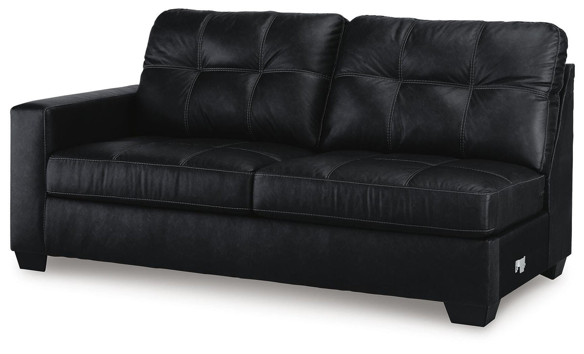 Barlin Mills Sectional with Chaise - Venta Furnishings (San Antonio,TX)