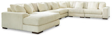 Lindyn Sectional with Chaise - Venta Furnishings (San Antonio,TX)
