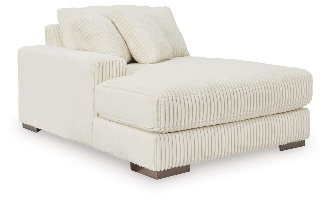 Lindyn Sectional with Chaise - Venta Furnishings (San Antonio,TX)