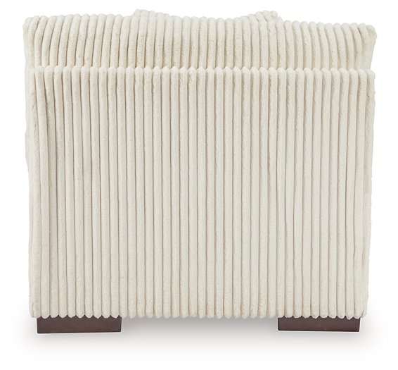 Lindyn Sectional - Venta Furnishings (San Antonio,TX)