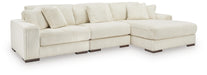 Lindyn Sectional with Chaise - Venta Furnishings (San Antonio,TX)