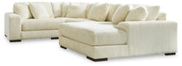 Lindyn Sectional with Chaise - Venta Furnishings (San Antonio,TX)