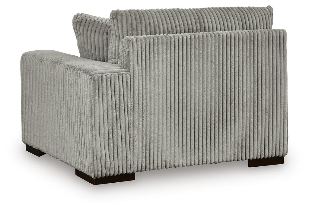 Lindyn Sectional with Chaise - Venta Furnishings (San Antonio,TX)