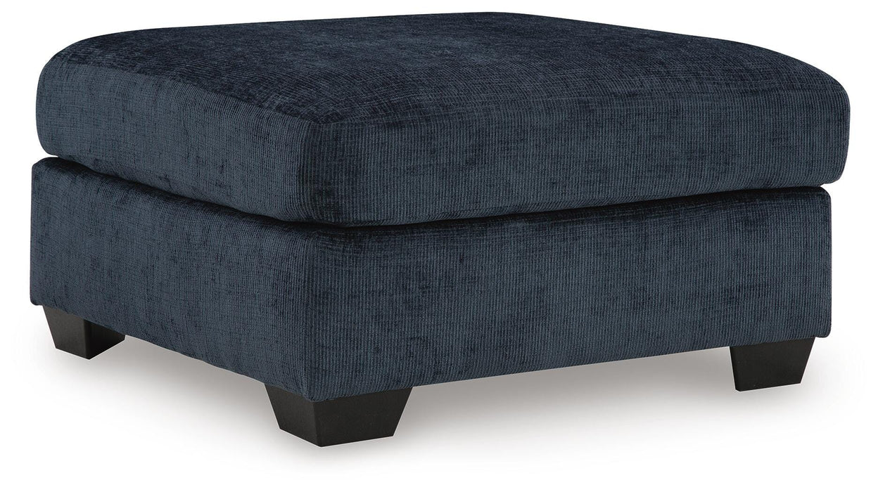 Aviemore Oversized Accent Ottoman - Venta Furnishings (San Antonio,TX)