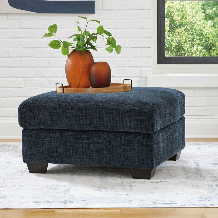 Aviemore Oversized Accent Ottoman - Venta Furnishings (San Antonio,TX)