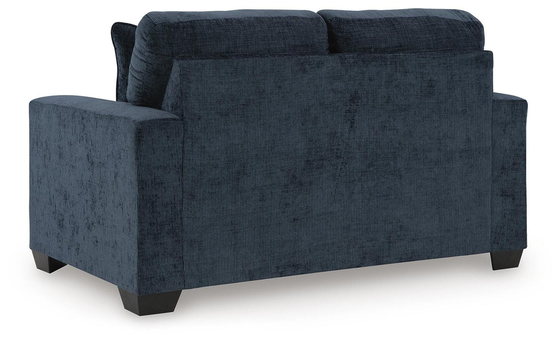 Aviemore Loveseat - Venta Furnishings (San Antonio,TX)