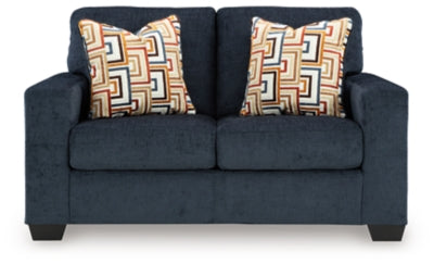 Aviemore Loveseat - Venta Furnishings (San Antonio,TX)