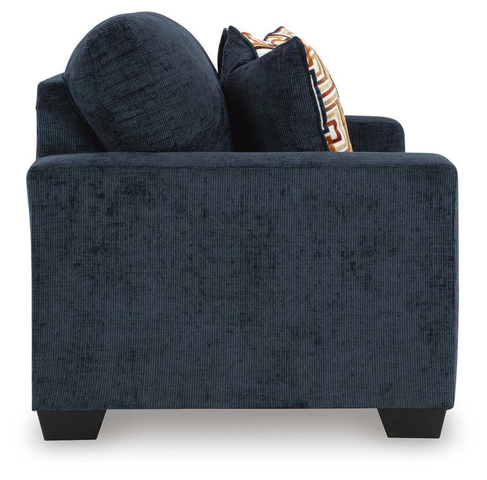 Aviemore Loveseat - Venta Furnishings (San Antonio,TX)