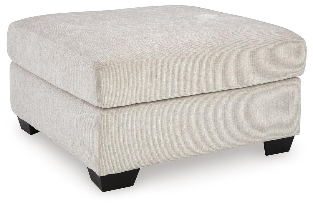 Aviemore Oversized Accent Ottoman - Venta Furnishings (San Antonio,TX)