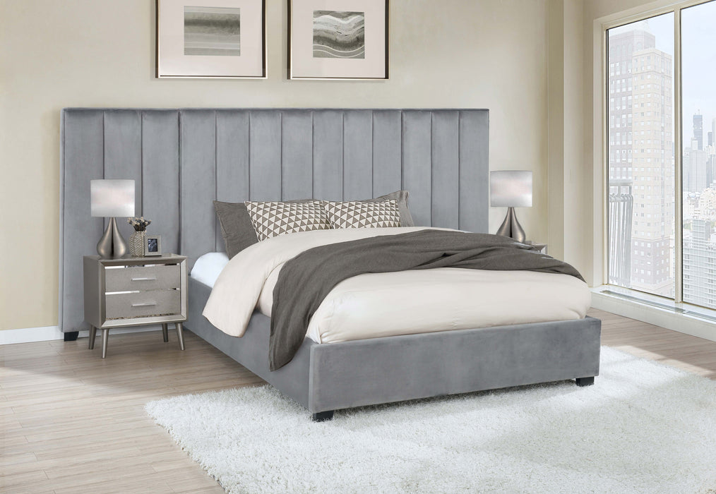 Arles Upholstered Bedroom Set Grey with Side Panels - Venta Furnishings (San Antonio,TX)
