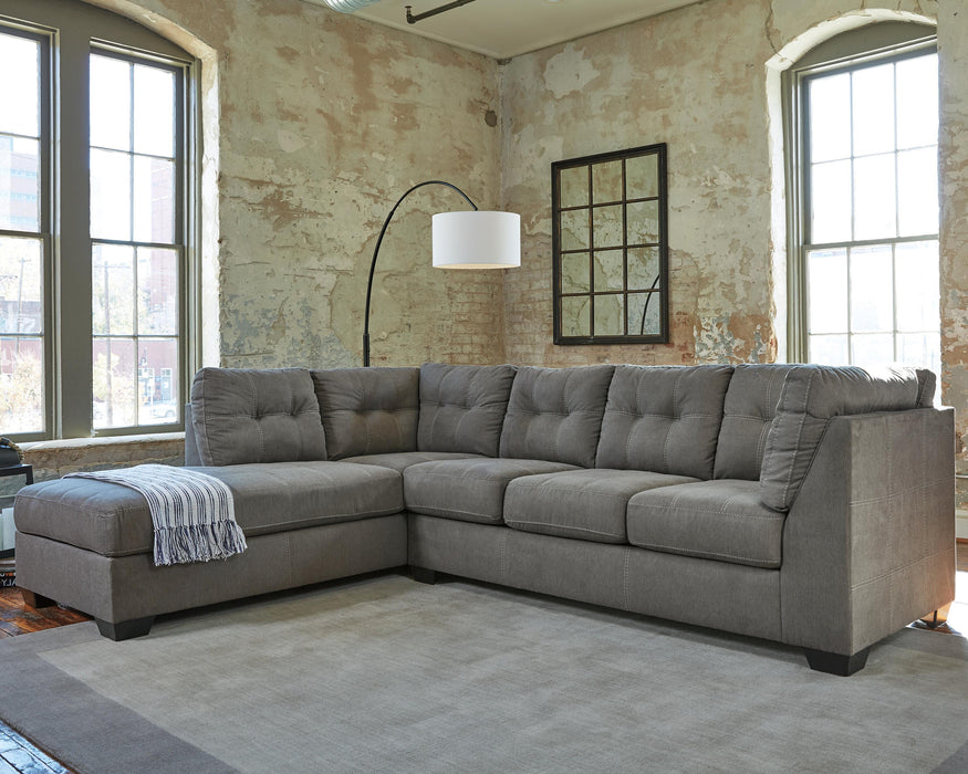 Pitkin 2-Piece Sectional with Chaise - Venta Furnishings (San Antonio,TX)