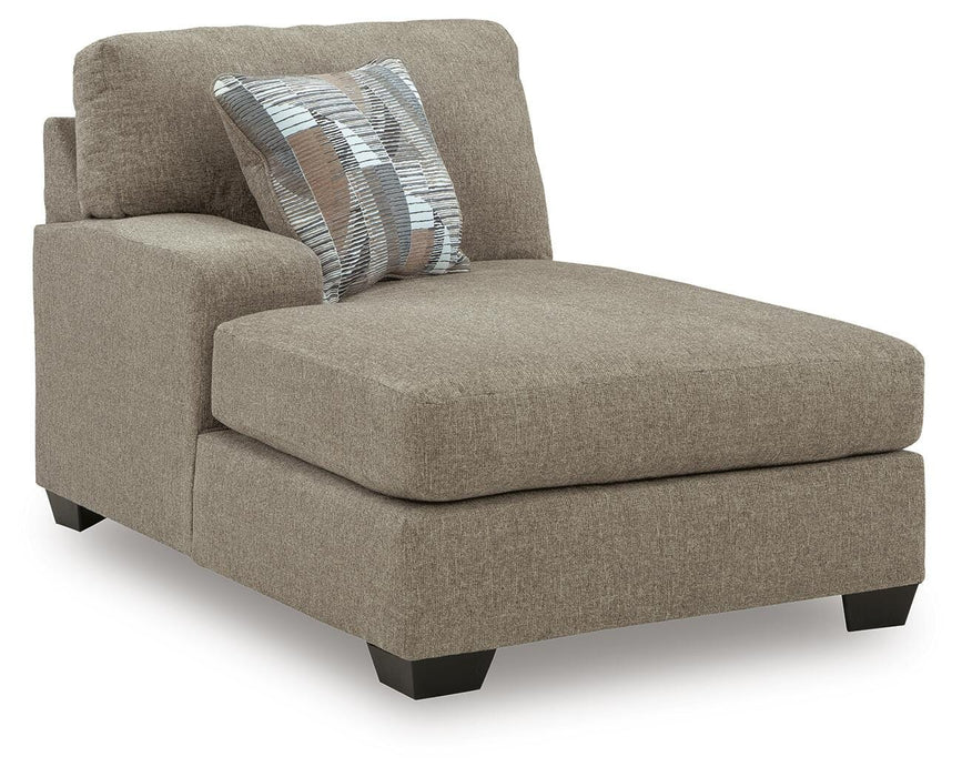 Newellen Sectional with Chaise - Venta Furnishings (San Antonio,TX)