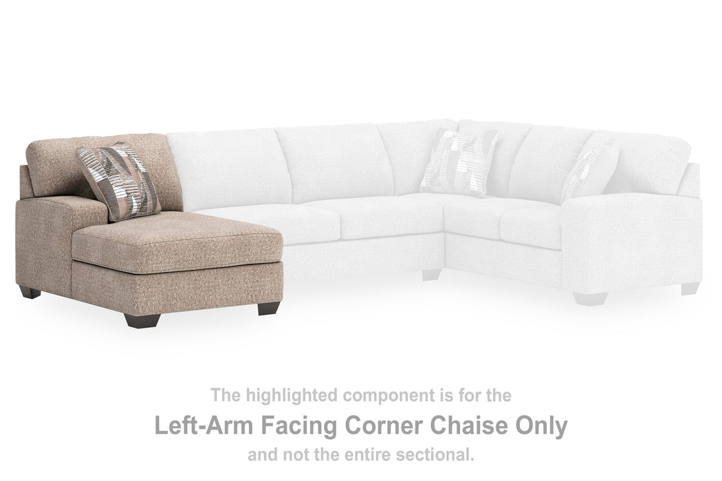 Newellen Sectional with Chaise - Venta Furnishings (San Antonio,TX)