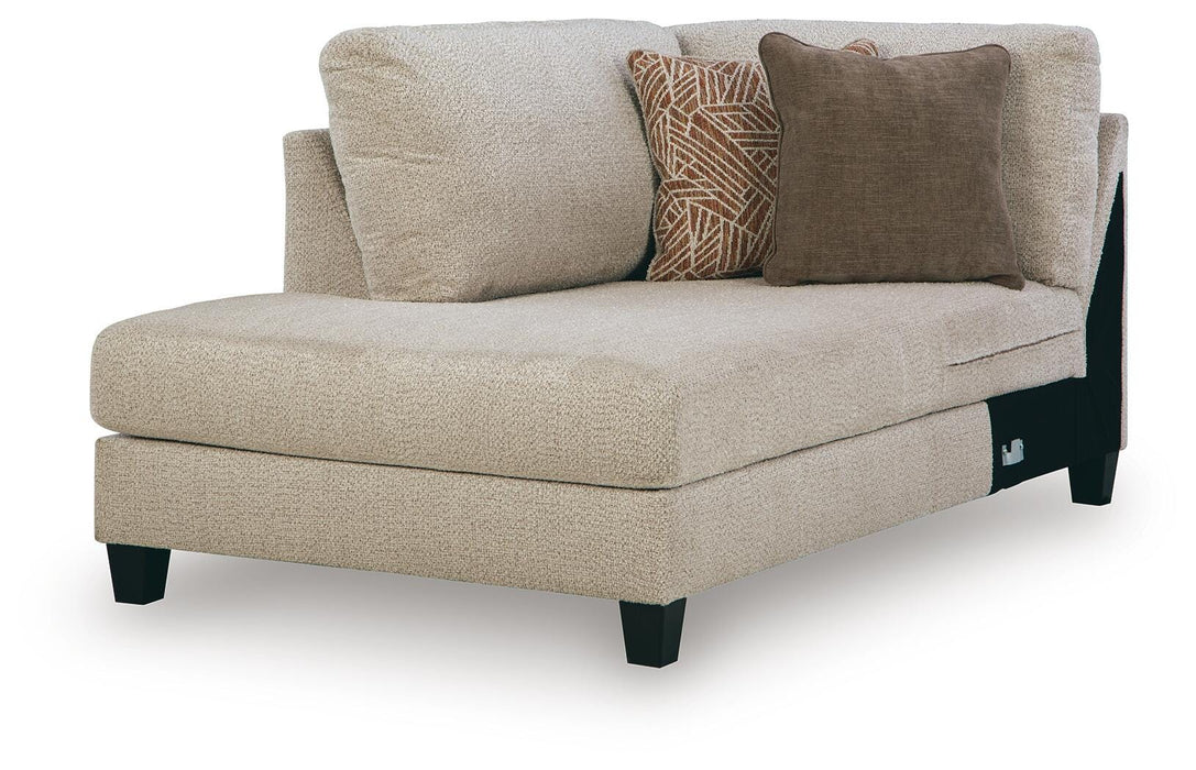 Steelwater Retreat Sectional with Chaise - Venta Furnishings (San Antonio,TX)