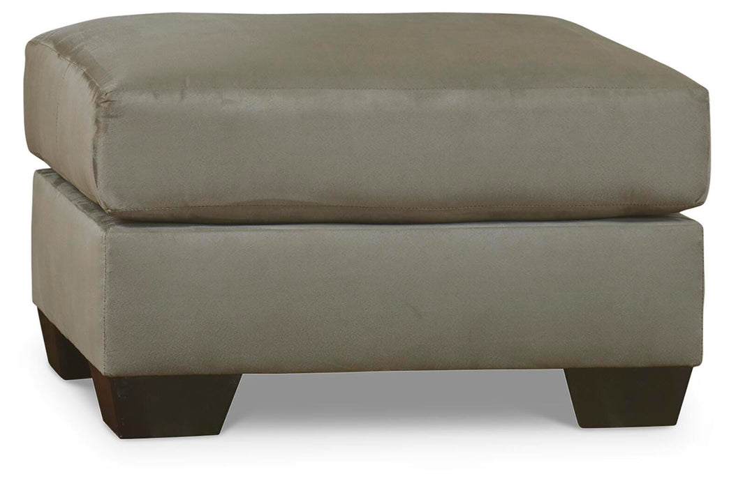 Darcy Living Room Set - Venta Furnishings (San Antonio,TX)