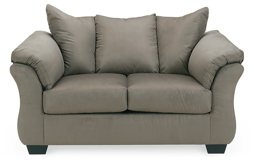 Darcy Loveseat