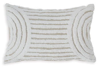 Farissen Pillow - Venta Furnishings (San Antonio,TX)