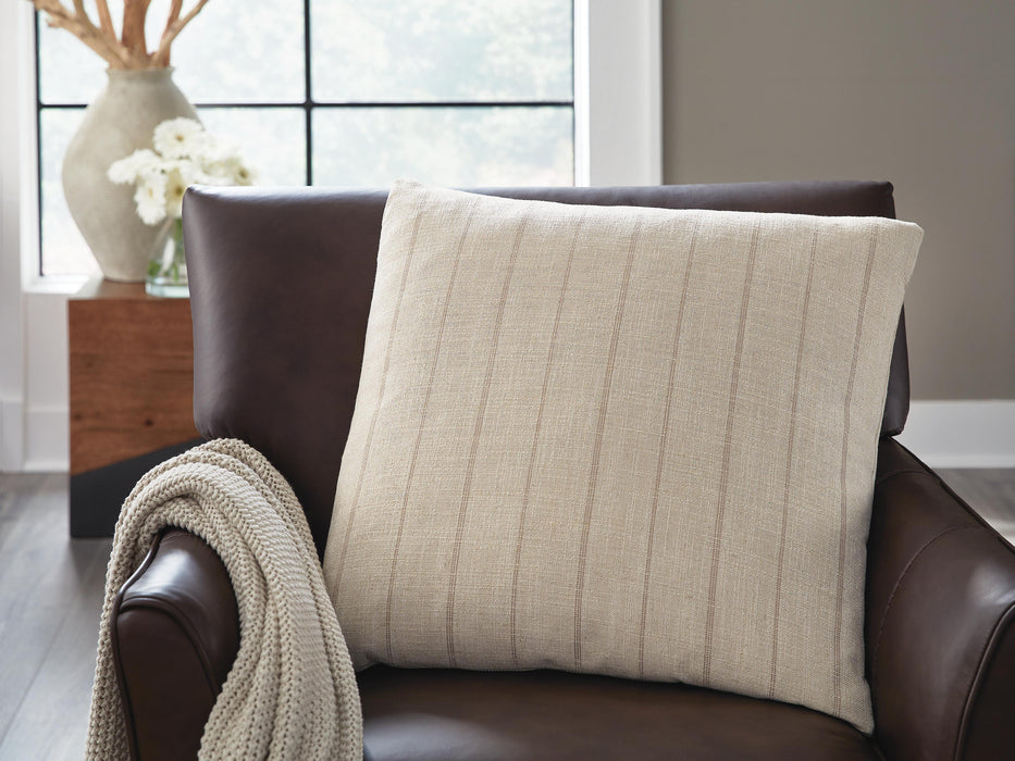 Valwick Pillow (Set of 4) - Venta Furnishings (San Antonio,TX)