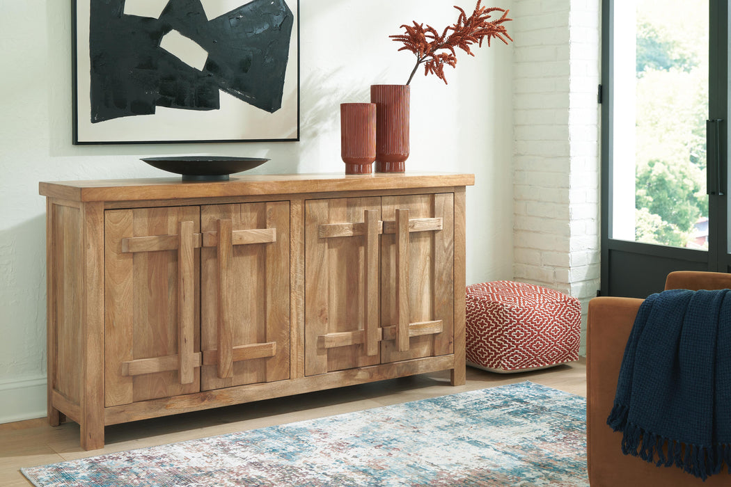 Dresor Accent Cabinet - Venta Furnishings (San Antonio,TX)