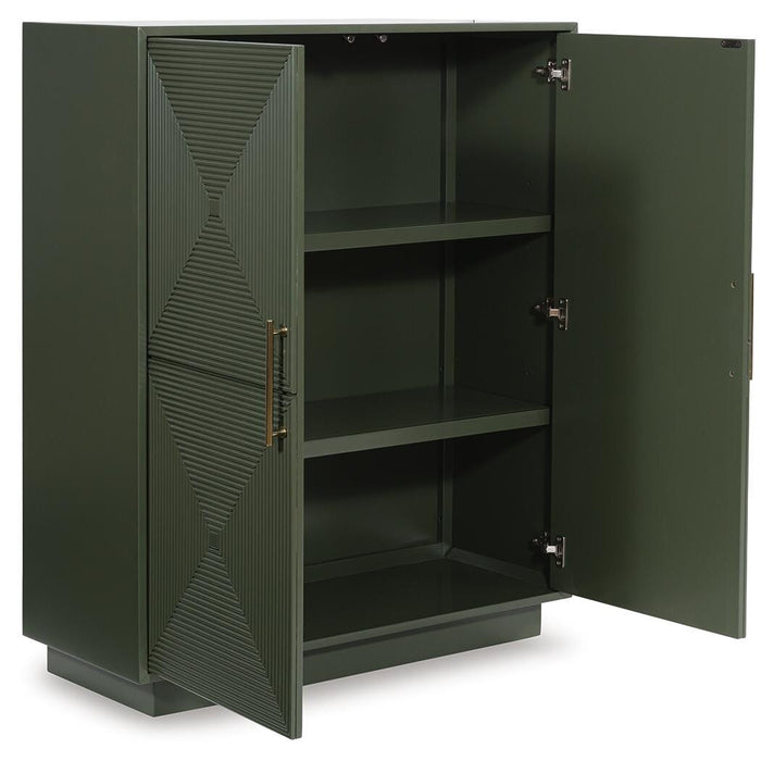 Geirwood Accent Cabinet - Venta Furnishings (San Antonio,TX)