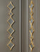 Harriswood Accent Mirror Set (Set of 2) - Venta Furnishings (San Antonio,TX)