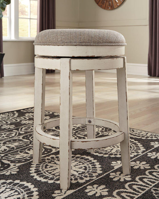 Realyn Counter Height Bar Stool