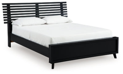 Danziar Queen Slat Bed - Venta Furnishings (San Antonio,TX)