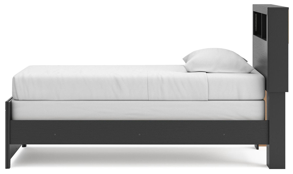 Broachmyn Bed - Venta Furnishings (San Antonio,TX)
