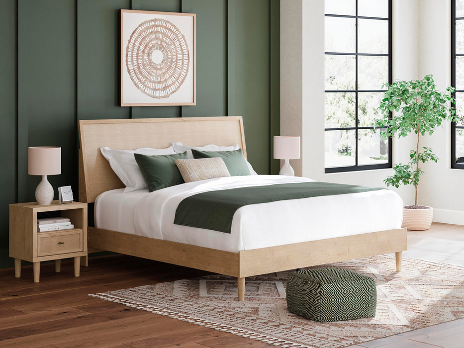 Cielden Bed - Venta Furnishings (San Antonio,TX)