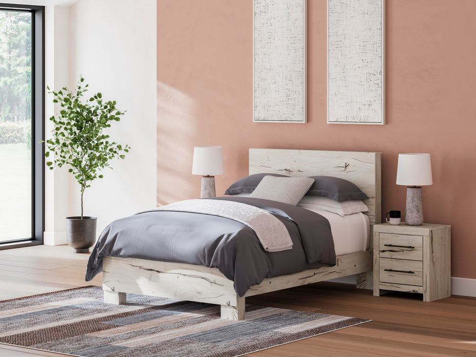 Lawroy Bed - Venta Furnishings (San Antonio,TX)