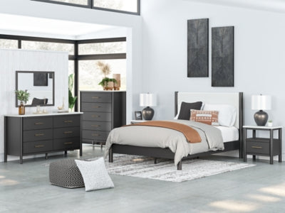 Cadmori Upholstered Bed - Venta Furnishings (San Antonio,TX)