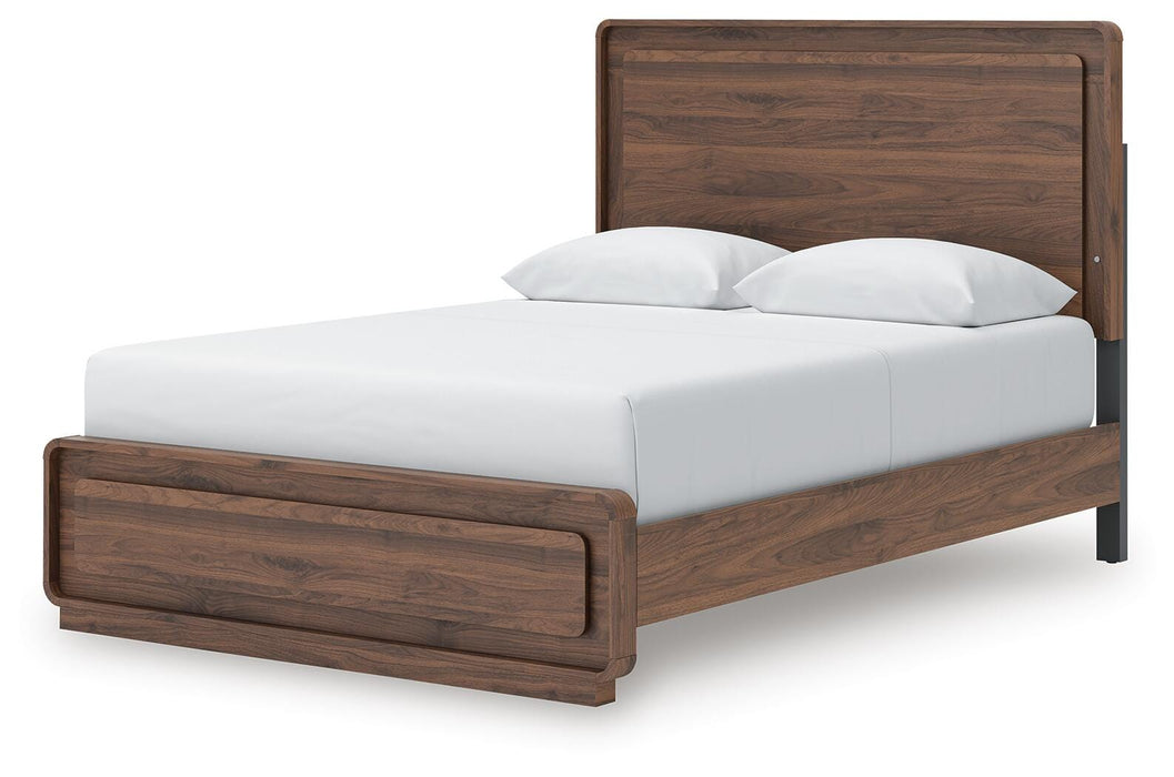 Fortlorn Bed - Venta Furnishings (San Antonio,TX)