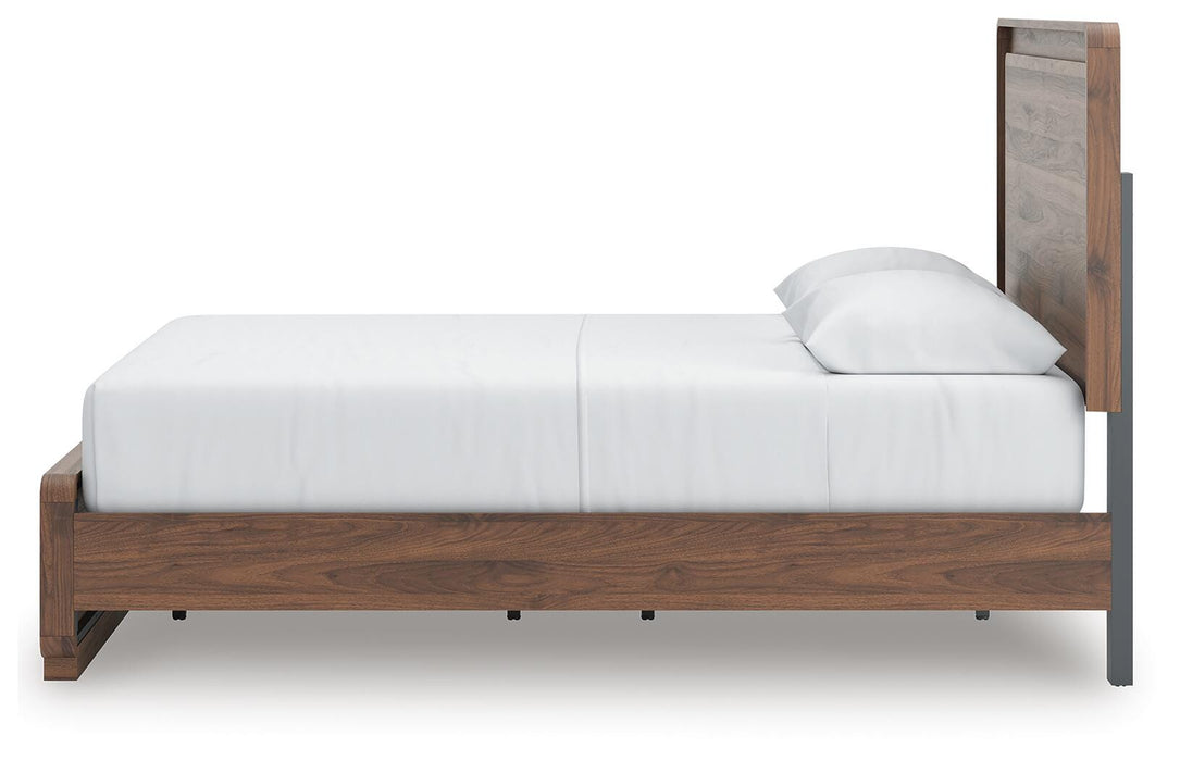 Fortlorn Bed - Venta Furnishings (San Antonio,TX)
