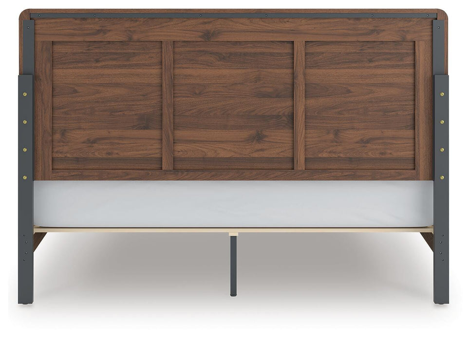 Fortlorn Bed - Venta Furnishings (San Antonio,TX)