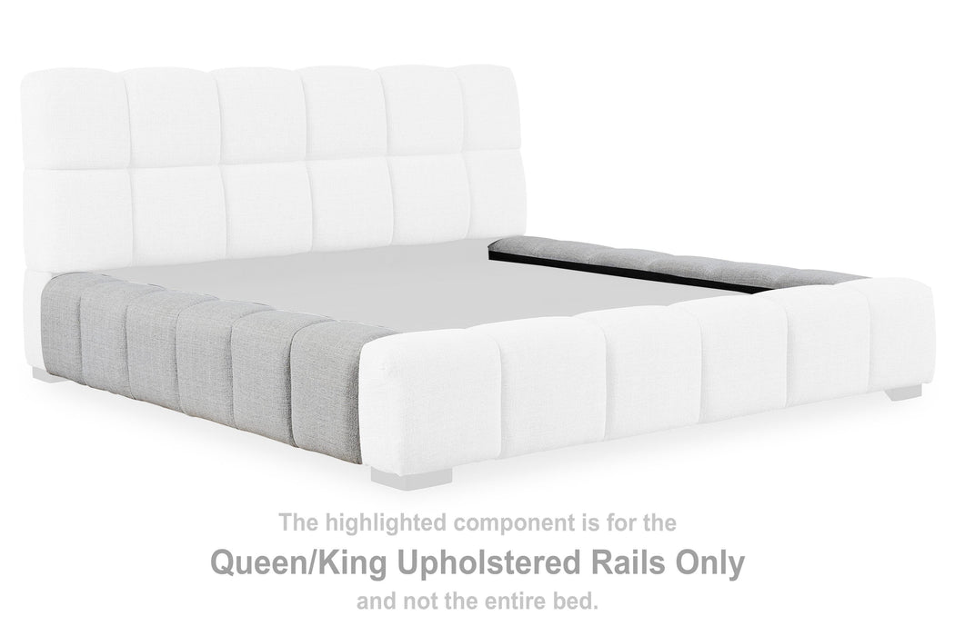 Grendusk Upholstered Bed - Venta Furnishings (San Antonio,TX)