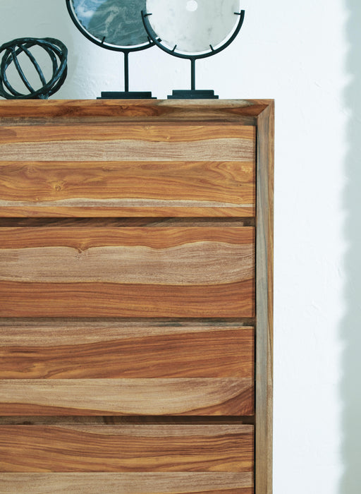 Dressonni Chest of Drawers - Venta Furnishings (San Antonio,TX)