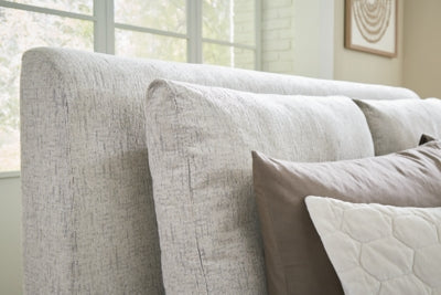 Cabalynn Upholstered Bed - Venta Furnishings (San Antonio,TX)