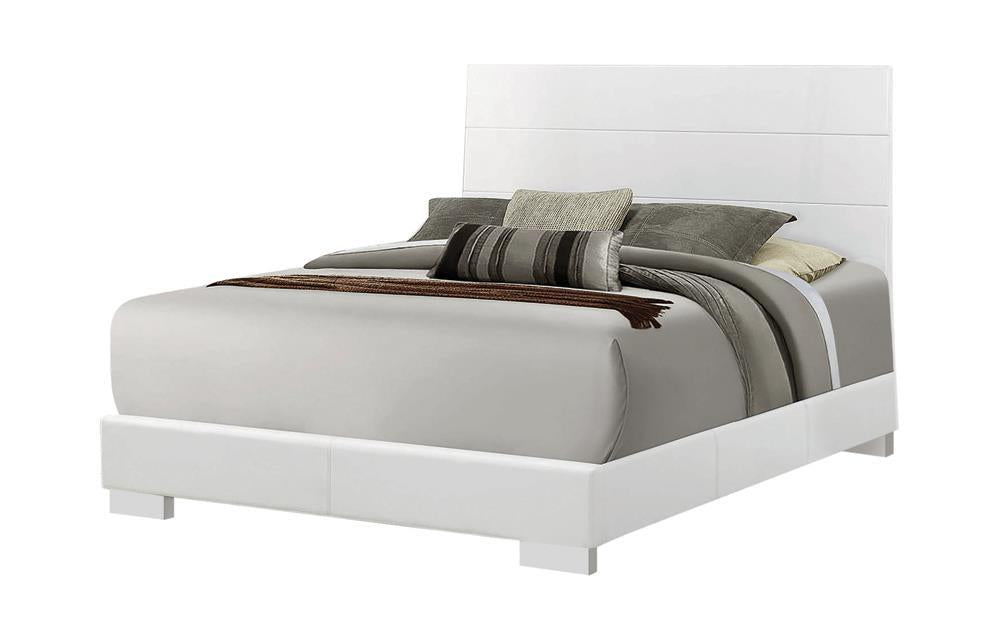 Felicity Eastern King Panel Bed Glossy White - Venta Furnishings (San Antonio,TX)