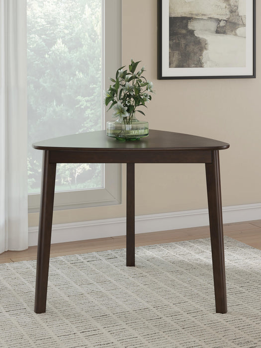 Mallenette Dining Room Set - Venta Furnishings (San Antonio,TX)