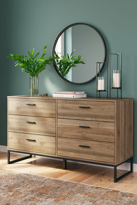 Deanlow Dresser - Venta Furnishings (San Antonio,TX)