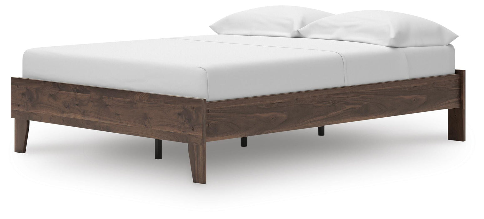 Calverson Bed - Venta Furnishings (San Antonio,TX)