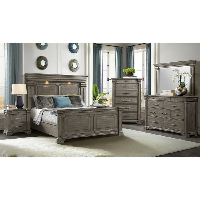 Kings Court Dresser & Mirror in Grey - Venta Furnishings (San Antonio,TX)