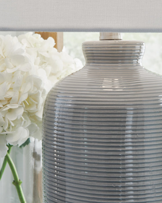 Wimlow Table Lamp - Venta Furnishings (San Antonio,TX)
