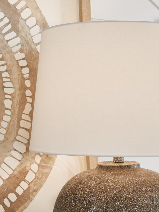 Neavesboro Lamp Set - Venta Furnishings (San Antonio,TX)