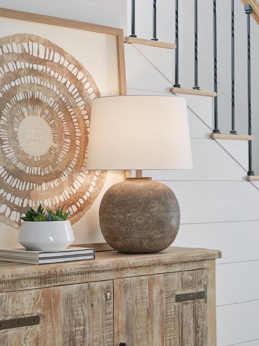 Neavesboro Lamp Set - Venta Furnishings (San Antonio,TX)
