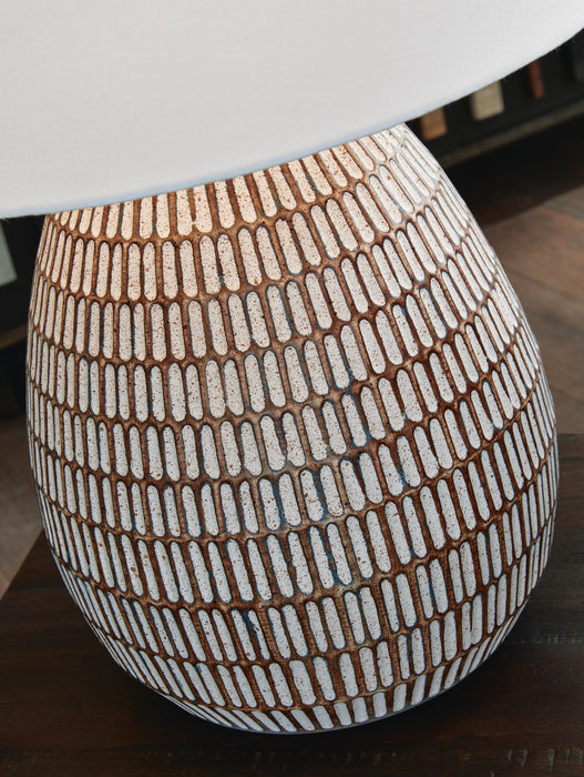 Darrich Table Lamp - Venta Furnishings (San Antonio,TX)