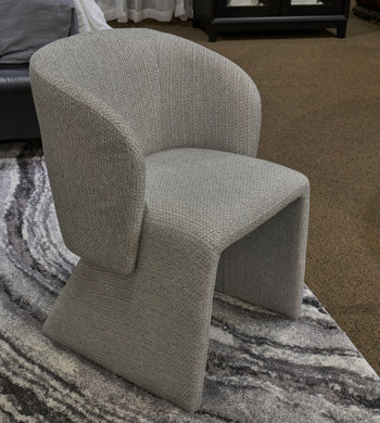 Darcyjo Dining Arm Chair - Venta Furnishings (San Antonio,TX)