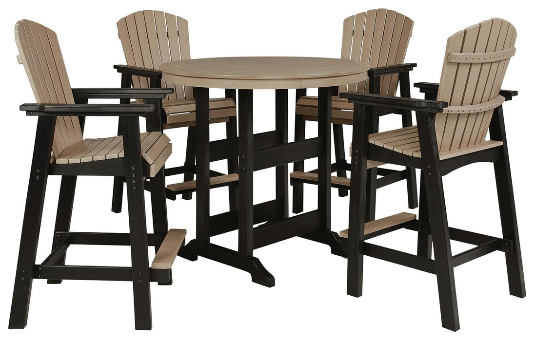 Fairen Trail Outdoor Dining Set