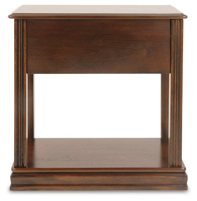 Breegin Chairside End Table - Venta Furnishings (San Antonio,TX)