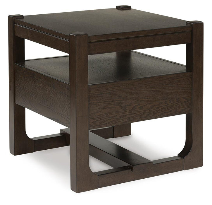 Breckington End Table - Venta Furnishings (San Antonio,TX)